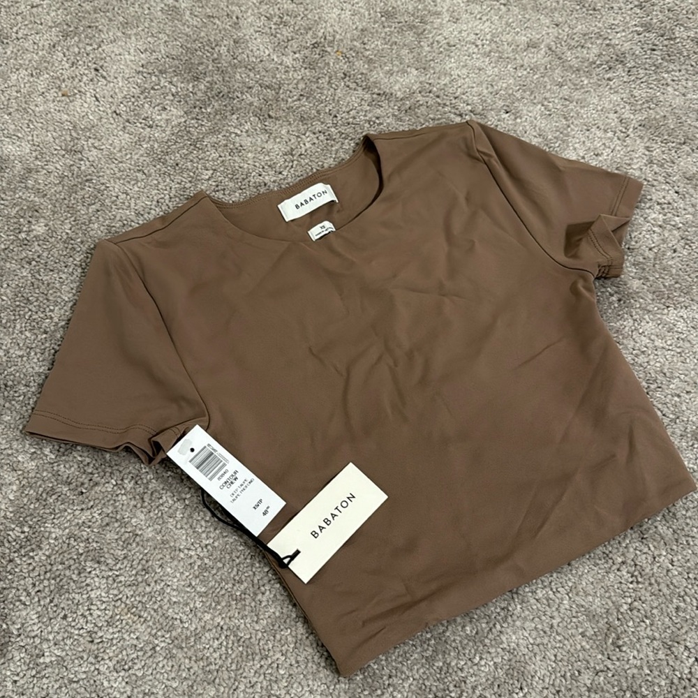 ARITZIA BABATON XS CONTOUR CREW TOP